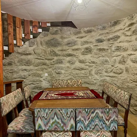 La Tour Du Chateau - Jacuzzi Sur Le Toit 山林小屋 La Léchère