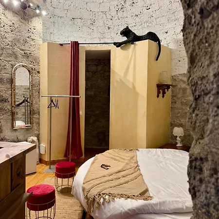山林小屋 La Tour Du Chateau - Jacuzzi Sur Le Toit